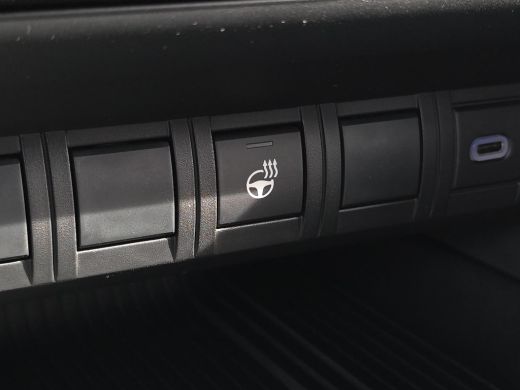 Toyota C-HR 2.0 Plug-in Hybrid 220 Dynamic | Nieuwe auto | Direct uit voorraad leverbaar | ActivLease financial lease