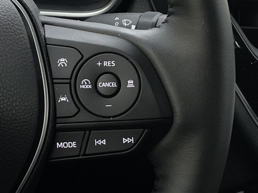 Toyota Corolla Cross Hybrid 200 Executive **NIEUWE AUTO/ DIRECT LEVERBAAR** ActivLease financial lease
