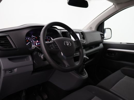 Toyota ProAce Worker 2.0 D-4D LONG DUBBEL CABINE *33.368 KM* 6-PERS. + TREKHAAK | CAMERA ActivLease financial lease