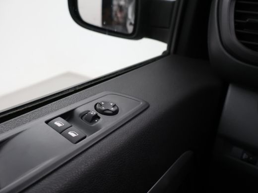 Toyota ProAce Worker 2.0 D-4D LONG DUBBEL CABINE *33.368 KM* 6-PERS. + TREKHAAK | CAMERA ActivLease financial lease