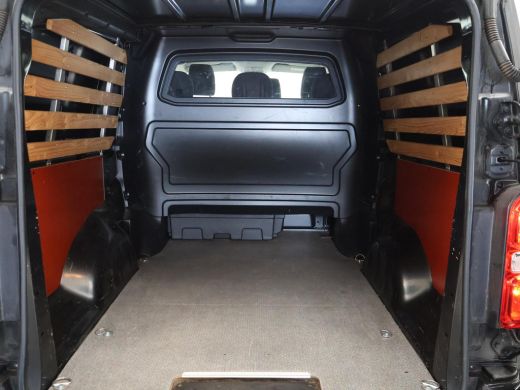 Toyota ProAce Worker 2.0 D-4D LONG DUBBEL CABINE *33.368 KM* 6-PERS. + TREKHAAK | CAMERA ActivLease financial lease