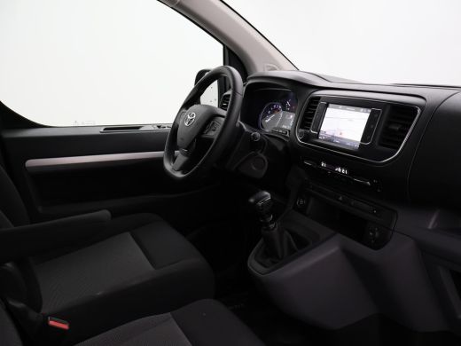 Toyota ProAce Worker 2.0 D-4D LONG DUBBEL CABINE *33.368 KM* 6-PERS. + TREKHAAK | CAMERA ActivLease financial lease