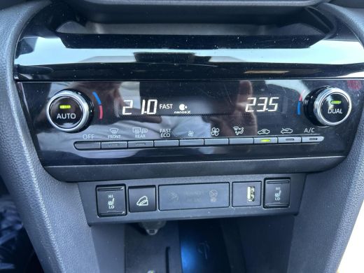 Toyota Yaris Cross 1.5 Hybrid Executive 4X4 ActivLease financial lease