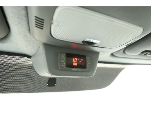 Volkswagen Crafter 35 2.0 TDI L3.40m Koelwagen | Nachtkoeling | Zijdeur | Laadklep | Bakwagen | Koelauto Cruise 3 Pe... ActivLease financial lease