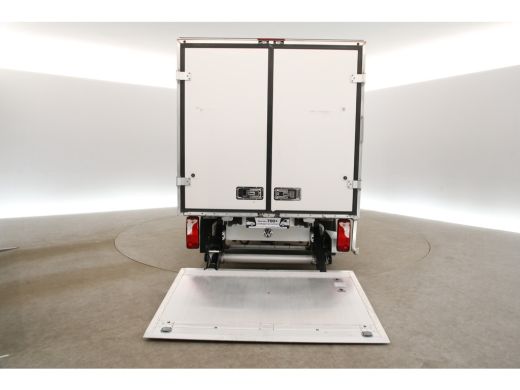 Volkswagen Crafter 35 2.0 TDI L3.40m Koelwagen | Nachtkoeling | Zijdeur | Laadklep | Bakwagen | Koelauto Cruise 3 Pe... ActivLease financial lease
