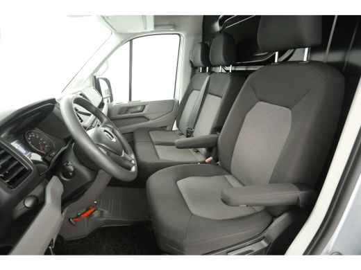 Volkswagen Crafter 35 2.0 TDI L4H3 141PK DSG Automaat dHollandia Laadklep Airco Camera Carplay Cruise Navigatie PDC ... ActivLease financial lease