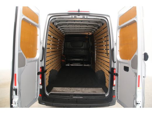 Volkswagen Crafter 35 2.0 TDI L4H3 141PK DSG Automaat dHollandia Laadklep Airco Camera Carplay Cruise Navigatie PDC ... ActivLease financial lease