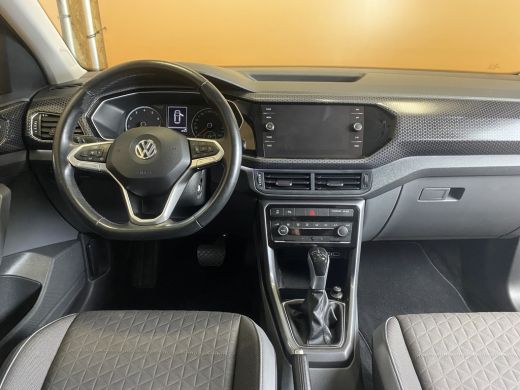 Volkswagen T-Cross 1.0 TSI Style trekhaak afn. | navi cruise control | automaat ActivLease financial lease