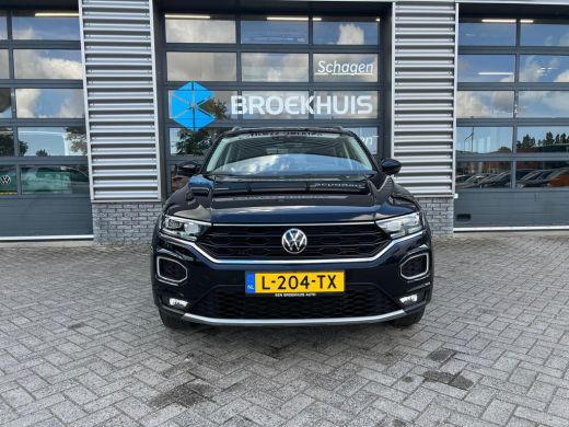 Volkswagen T-Roc 1.5 TSI Sport | Airco (automatisch) | Cruise control adaptief | DAB ontvanger ActivLease financial lease