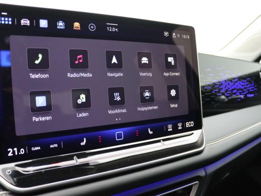 Volkswagen Tiguan 1.5 eHybrid Elegance 204PK DSG Matrix LED, Navi, Ergo Active Stoel, 360gr. Camera, Keyless, Side ... ActivLease financial lease