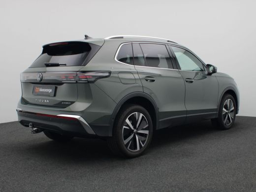 Volkswagen Tiguan 1.5 eHybrid Elegance 204PK DSG Matrix LED, Navi, Ergo Active Stoel, 360gr. Camera, Keyless, Side ... ActivLease financial lease