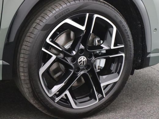 Volkswagen Tiguan 1.5 eHybrid R-Line Edition 272PK DSG Pano-schuifdak, Adaptieve Cruise Controle, Side Assist, Keyl... ActivLease financial lease