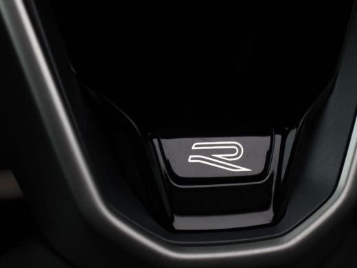 Volkswagen Tiguan 1.5 eHybrid R-Line Edition 272PK DSG Pano-schuifdak, Adaptieve Cruise Controle, Side Assist, Keyl... ActivLease financial lease