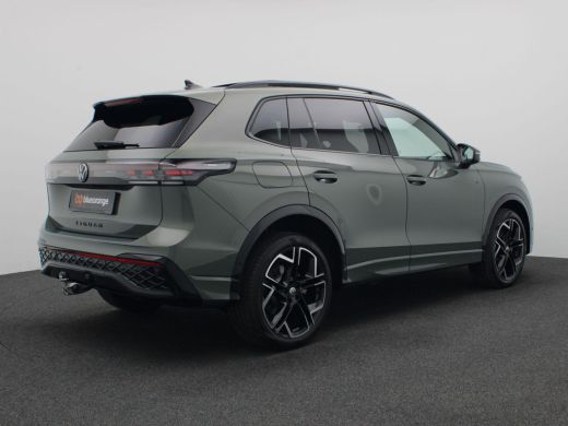 Volkswagen Tiguan 1.5 eHybrid R-Line Edition 272PK DSG Pano-schuifdak, Adaptieve Cruise Controle, Side Assist, Keyl... ActivLease financial lease