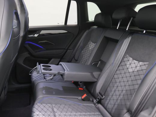 Volkswagen Tiguan 1.5 eHybrid R-Line Edition 272PK DSG Pano-schuifdak, Adaptieve Cruise Controle, Side Assist, Keyl... ActivLease financial lease