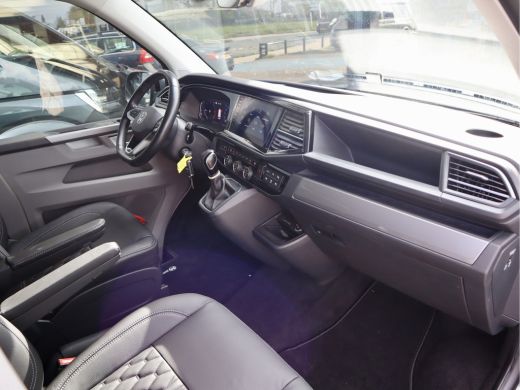 Volkswagen Transporter 2.0 TDI 204PK CARAVELLE LUXE DUBBELE CABINE ActivLease financial lease