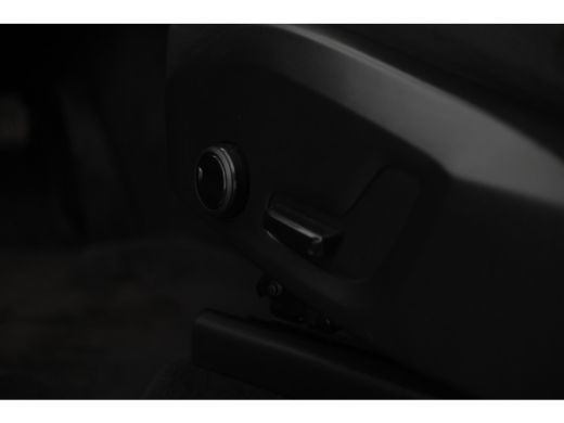 Volvo  XC60 2.0 T6 Plug-in hybrid AWD Inscription Expression Navigatie, Panorama, Leer, Climate ActivLease financial lease