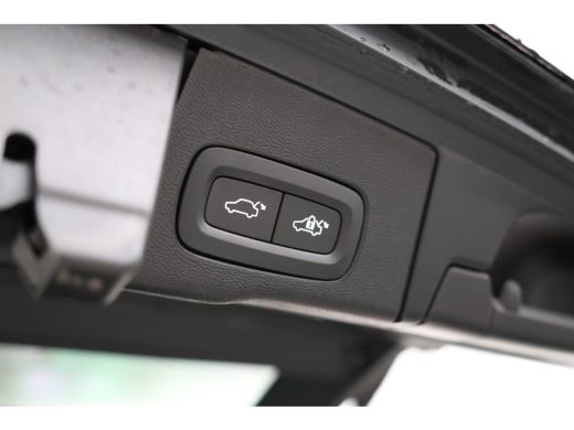 Volvo  XC60 2.0 T6 Plug-in hybrid AWD Inscription Expression Navigatie, Panorama, Leer, Climate ActivLease financial lease