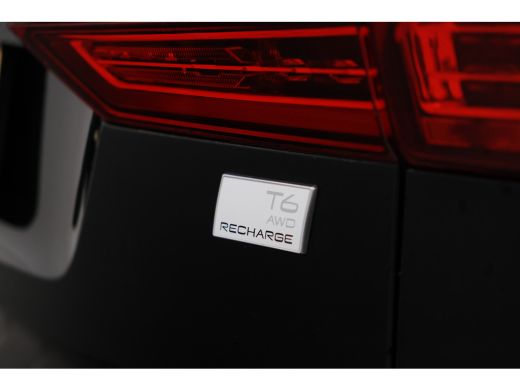 Volvo  XC60 2.0 T6 Plug-in hybrid AWD Inscription Expression Navigatie, Panorama, Leer, Climate ActivLease financial lease