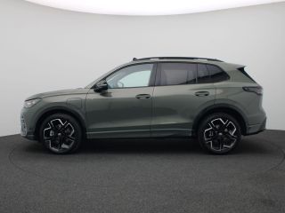 Volkswagen Tiguan 1.5 eHybrid R-Line Edition 272PK DSG Pano-schuifdak, Adaptieve Cruise Controle, Side Assist, Keyl...