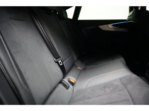 Audi A5 Sportback 45 TFSI quattro S edition Navigatie | Climate control | Wegklap. Trekhaak | 360 Camera ... ActivLease financial lease