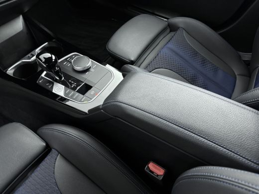 BMW 1-serie 118i Business Edition | Apple Carplay/Android Auto|telefoonintegratie premium | Cruise control | ... ActivLease financial lease