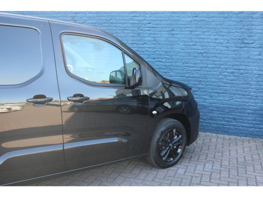 Citroën Berlingo 1.5 BlueHDi 130 EAT8 S&S L1 | Automaat | Navi by app | Camera | Lichtmetaal | Trekhaak | Keyless ... ActivLease financial lease