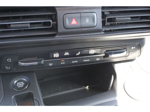 Citroën Berlingo 1.5 BlueHDi 130 EAT8 S&S L1 | Automaat | Navi by app | Camera | Lichtmetaal | Trekhaak | Keyless ... ActivLease financial lease