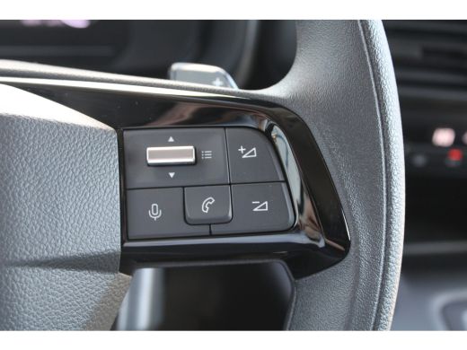 Citroën Berlingo 1.5 BlueHDi 130 EAT8 S&S L1 | Automaat | Navi by app | Camera | Lichtmetaal | Trekhaak | Keyless ... ActivLease financial lease