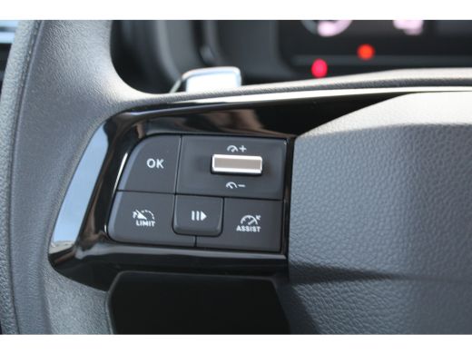 Citroën Berlingo 1.5 BlueHDi 130 EAT8 S&S L1 | Automaat | Navi by app | Camera | Lichtmetaal | Trekhaak | Keyless ... ActivLease financial lease