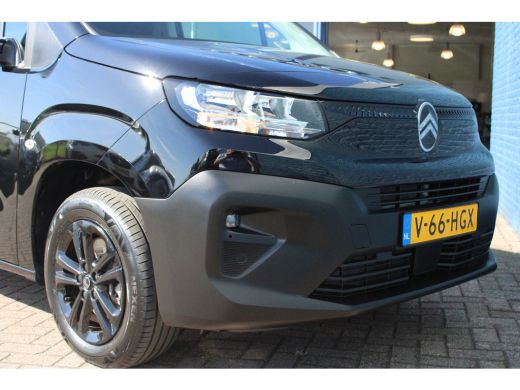 Citroën Berlingo Citroen 1.5 BlueHDi 130 EAT8 S&S L1 | Automaat | Navi by app | Camera | Lichtmetaal | Trekhaak | ... ActivLease financial lease
