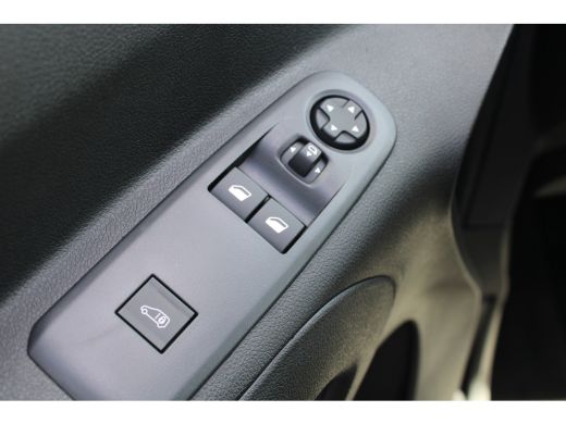Citroën Berlingo 1.5 BlueHDi 130 EAT8 S&S L1 | Automaat | Navi by app | Camera | Lichtmetaal | Trekhaak | Keyless ... ActivLease financial lease