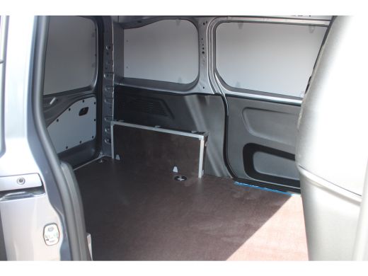 Citroën Berlingo 1.5 BlueHDi 130 EAT8 S&S L1 | Automaat | Navi by app | Camera | Lichtmetaal | Trekhaak | Keyless ... ActivLease financial lease