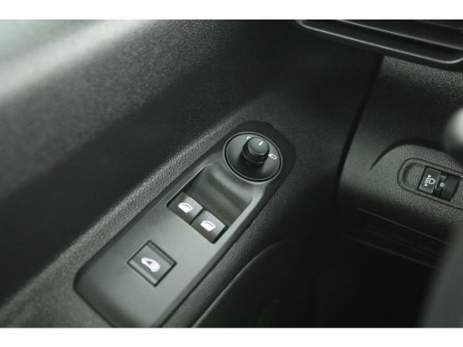 Citroën Berlingo 1.5 BlueHDI L2H1 Airco Camera Cruise Carplay Navigatie 16"LMV PDC Elektrpakket Schuifdeur ActivLease financial lease