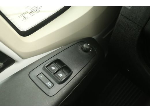 Fiat Ducato 30 2.3 MultiJet L2H2 Airco Camera Cruise 3 Persoons Elektrpakket ActivLease financial lease