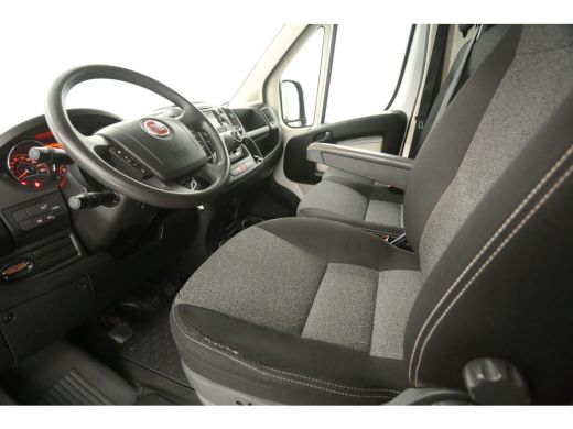 Fiat Ducato 30 2.3 MultiJet L2H2 Airco Camera Cruise 3 Persoons Elektrpakket ActivLease financial lease