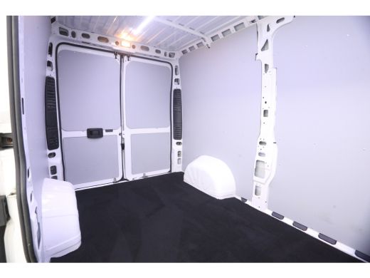 Fiat Ducato 30 2.3 MultiJet L2H2 Airco Camera Cruise 3 Persoons Elektrpakket ActivLease financial lease