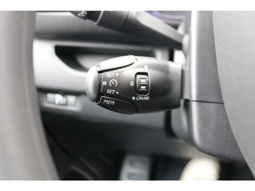 Fiat E-Scudo L2 H1 75 kWh Airco Navigatie Camera ActivLease financial lease