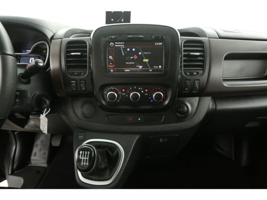 Fiat Talento 2.0 MultiJet L1H1 Airco Cruise Navigatie PDC 3 Persoons Elektrpakket ActivLease financial lease