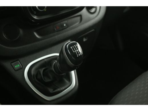 Fiat Talento 2.0 MultiJet L1H1 Airco Cruise Navigatie PDC 3 Persoons Elektrpakket ActivLease financial lease