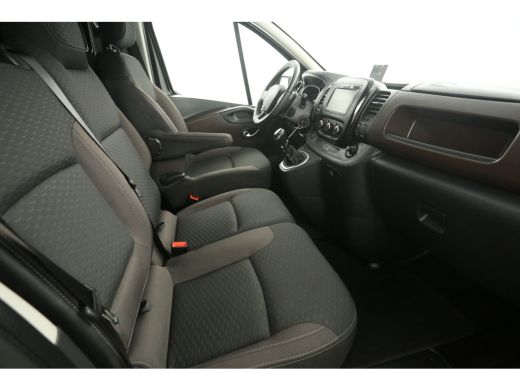 Fiat Talento 2.0 MultiJet L1H1 Airco Cruise Navigatie PDC 3 Persoons Elektrpakket ActivLease financial lease