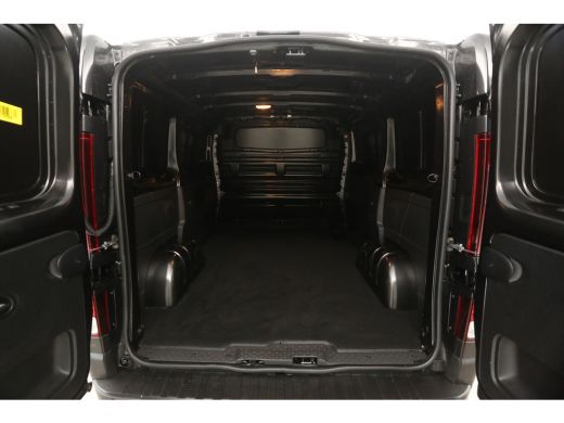 Fiat Talento 2.0 MultiJet L1H1 Airco Cruise Navigatie PDC 3 Persoons Elektrpakket ActivLease financial lease