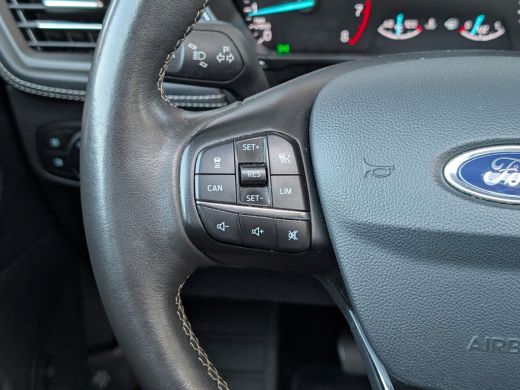 Ford Focus Wagon 1.0 EcoBoost Vignale | Panoramadak | B&O Audio | Adap. Cruise | Elektrisch glazen panorama-... ActivLease financial lease