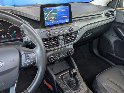 Ford Focus Wagon 1.0 EcoBoost Vignale | Panoramadak | B&O Audio | Adap. Cruise | Elektrisch glazen panorama-... ActivLease financial lease