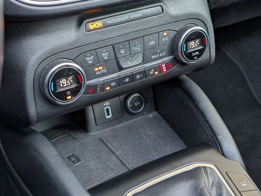 Ford Focus Wagon 1.0 EcoBoost Vignale | Panoramadak | B&O Audio | Adap. Cruise | Elektrisch glazen panorama-... ActivLease financial lease