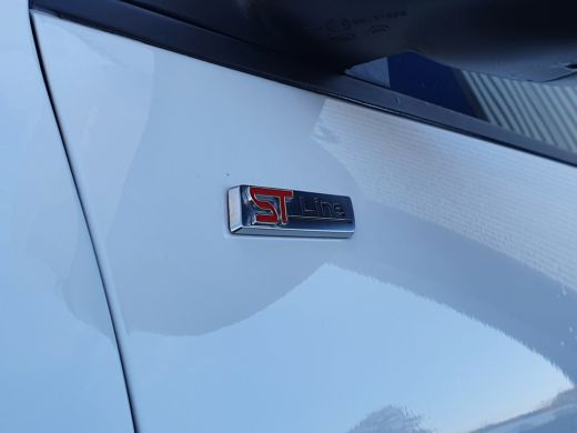 Ford Kuga 2.5 PHEV Plug-In 225PK ST-Line | Camera | Navigatie Cruise Control | Achteruitrijcamera | Apple C... ActivLease financial lease