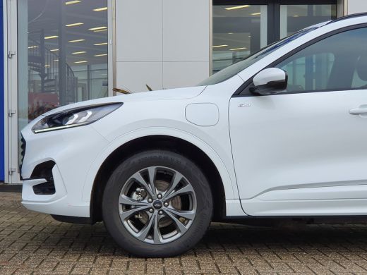 Ford Kuga Ford 2.5 PHEV ST-Line Camera | 18 Inch LMV | Navigatie | Parksens. ActivLease financial lease