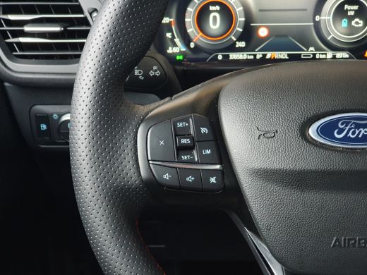 Ford Kuga Ford 2.5 PHEV ST-Line Camera | 18 Inch LMV | Navigatie | Parksens. ActivLease financial lease