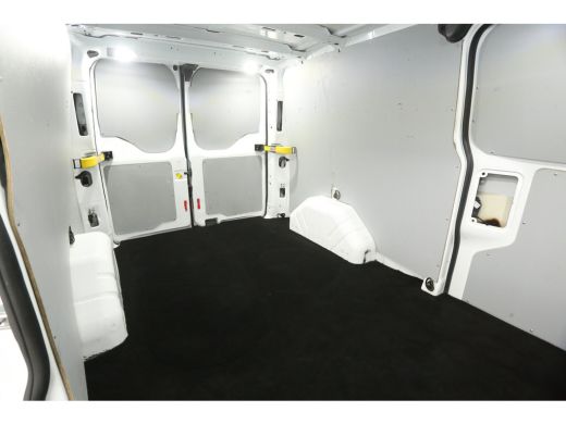 Ford Transit Custom 340 2.0 TDCI L2H1 Trend 170PK Automaat 2xSchuifdeur Airco Cruise 3 Persoons Parkeersensoren ActivLease financial lease