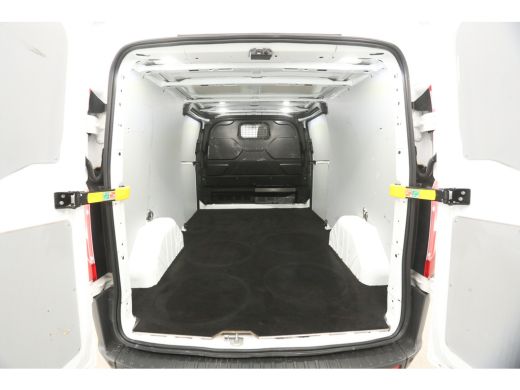 Ford Transit Custom 340 2.0 TDCI L2H1 Trend 170PK Automaat 2xSchuifdeur Airco Cruise 3 Persoons Parkeersensoren ActivLease financial lease